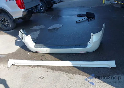 2019 Toyota Sienna Xle Premium 7 Passenger from USA, damaged, VIN 5TDDZ3DC3KS221802